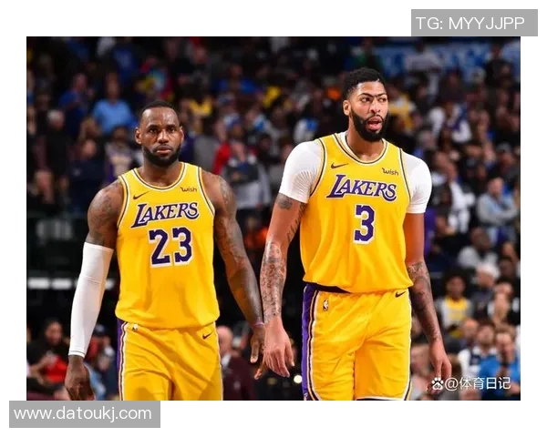 2011季后赛雷霆与湖人激战回顾：青春对决与传奇碰撞的篮球盛宴